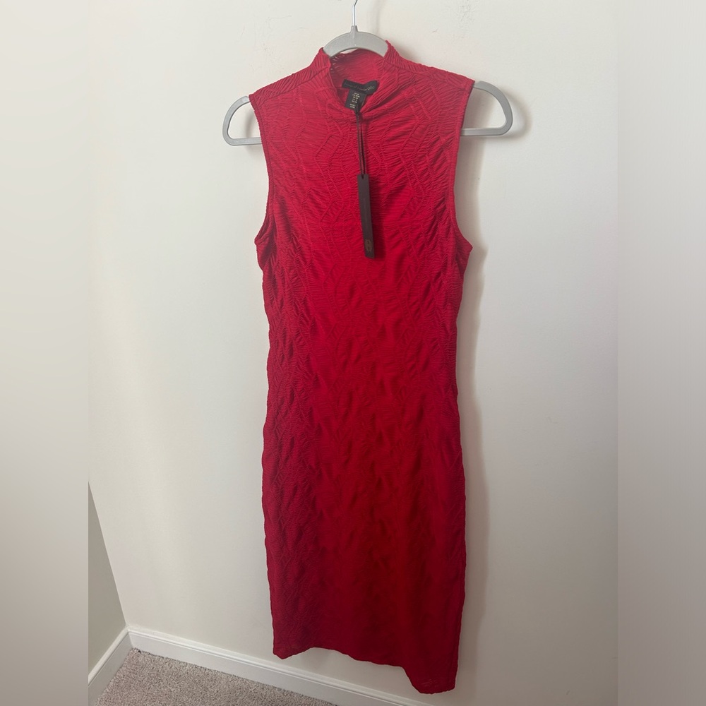 Red sleeveless bodycon Midi Dress
